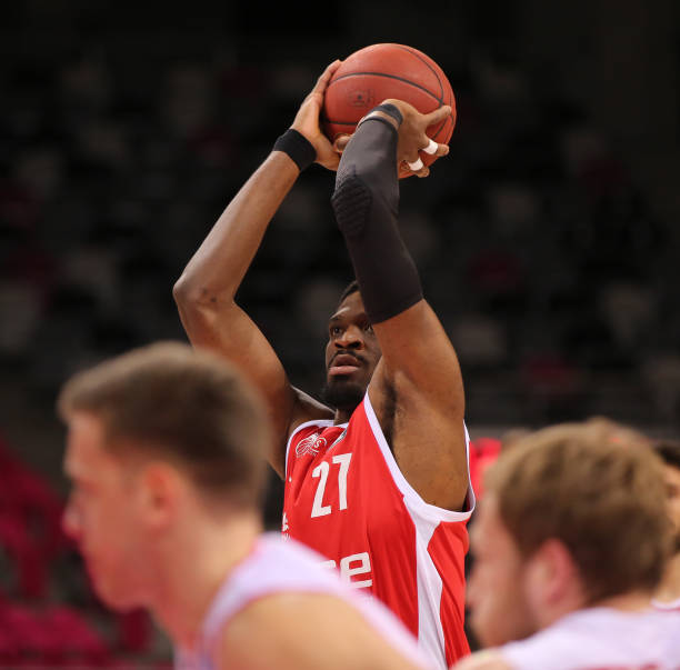 与此同时 与此同时